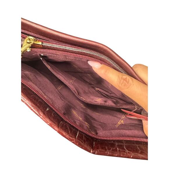 Vintage Etienne Aigner Oxblood Croc Embossed Leather Shoulder Crossbody Bag - Picture 5 of 7